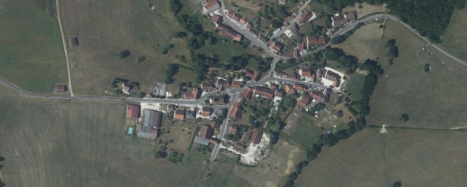 Vue aérienne de Grandchamp (Haute-Marne)