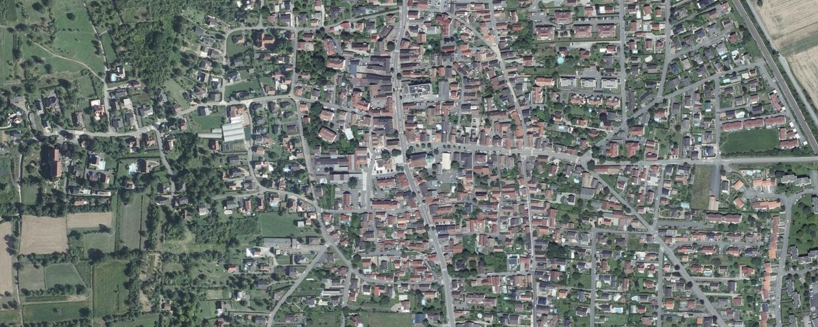 Vue aérienne de Habsheim (Haut-Rhin)
