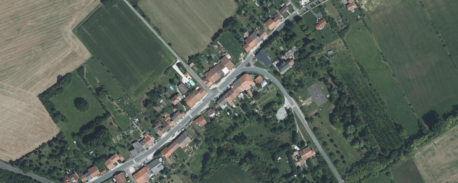 Vue aérienne de Harville (Meuse)