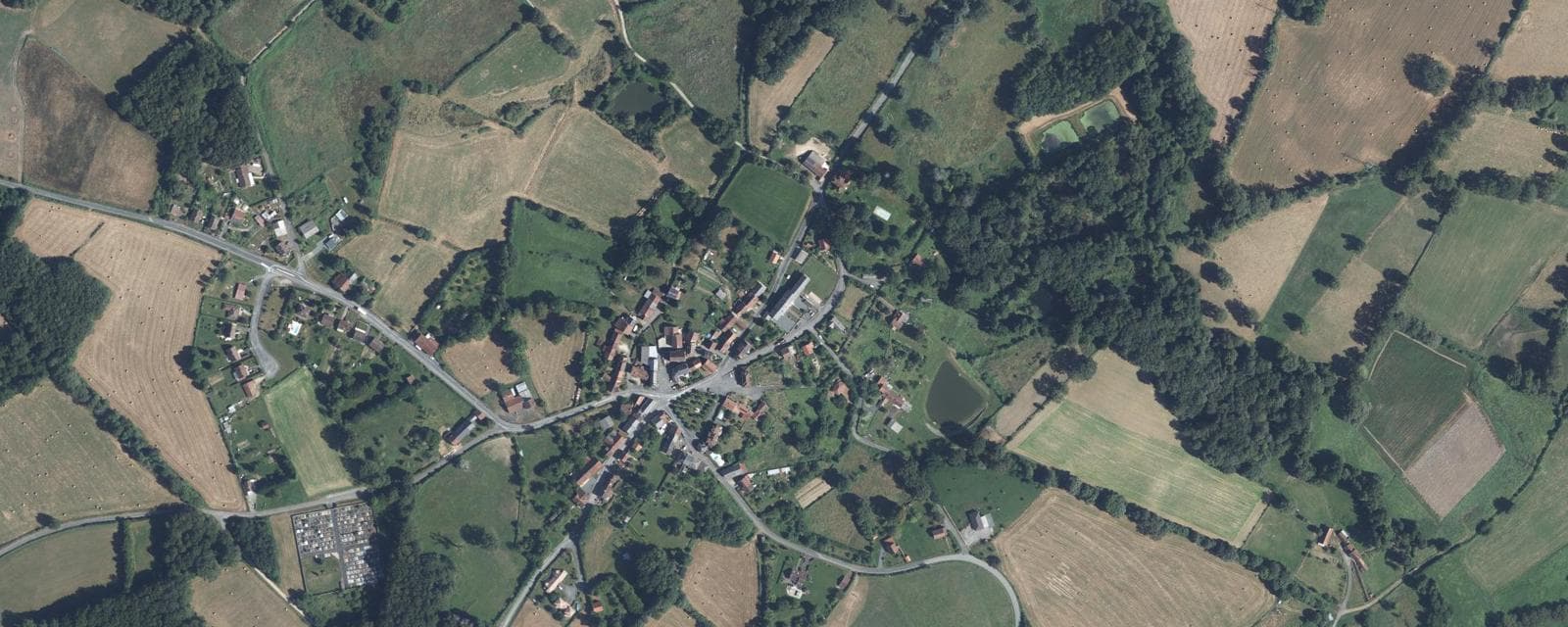Vue aérienne de Lafat (Creuse)