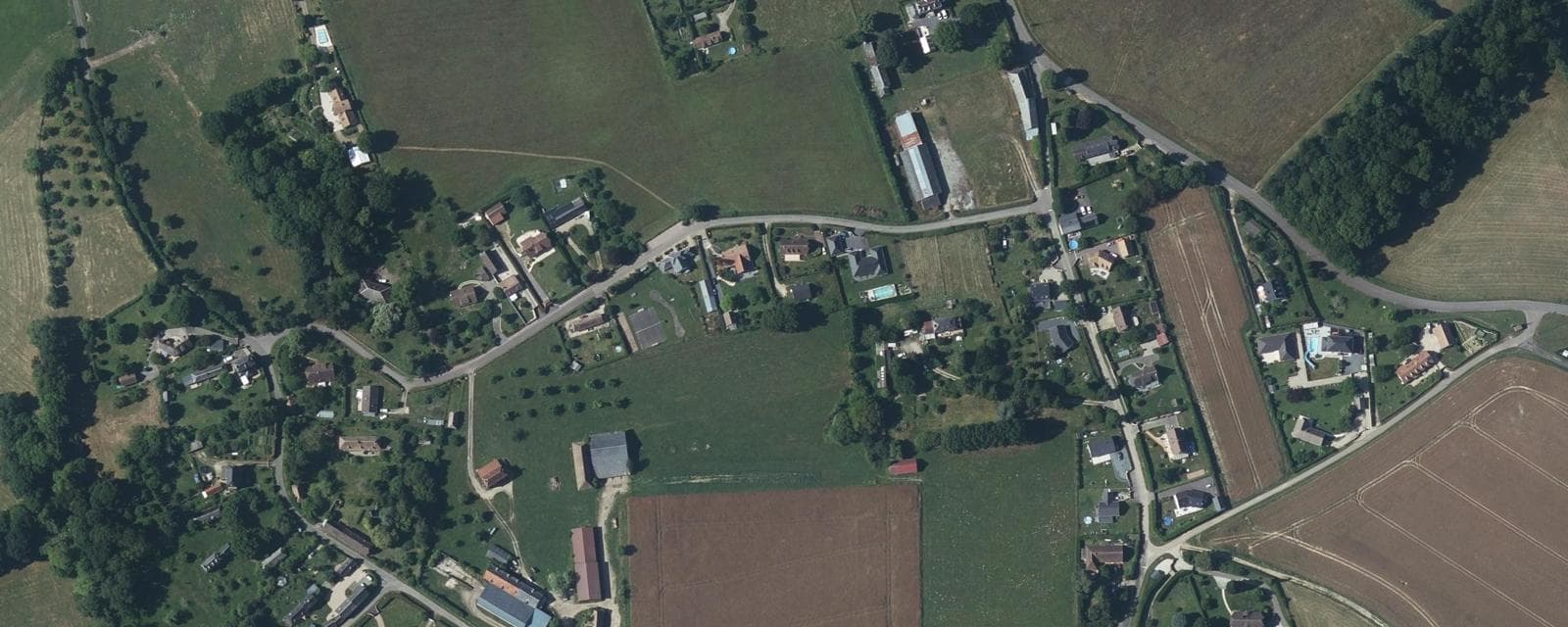 Vue aérienne de Le Bec-Thomas (Eure)
