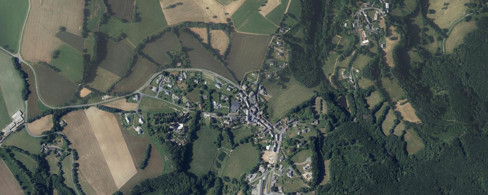 Vue aérienne de Le Bez (Tarn)