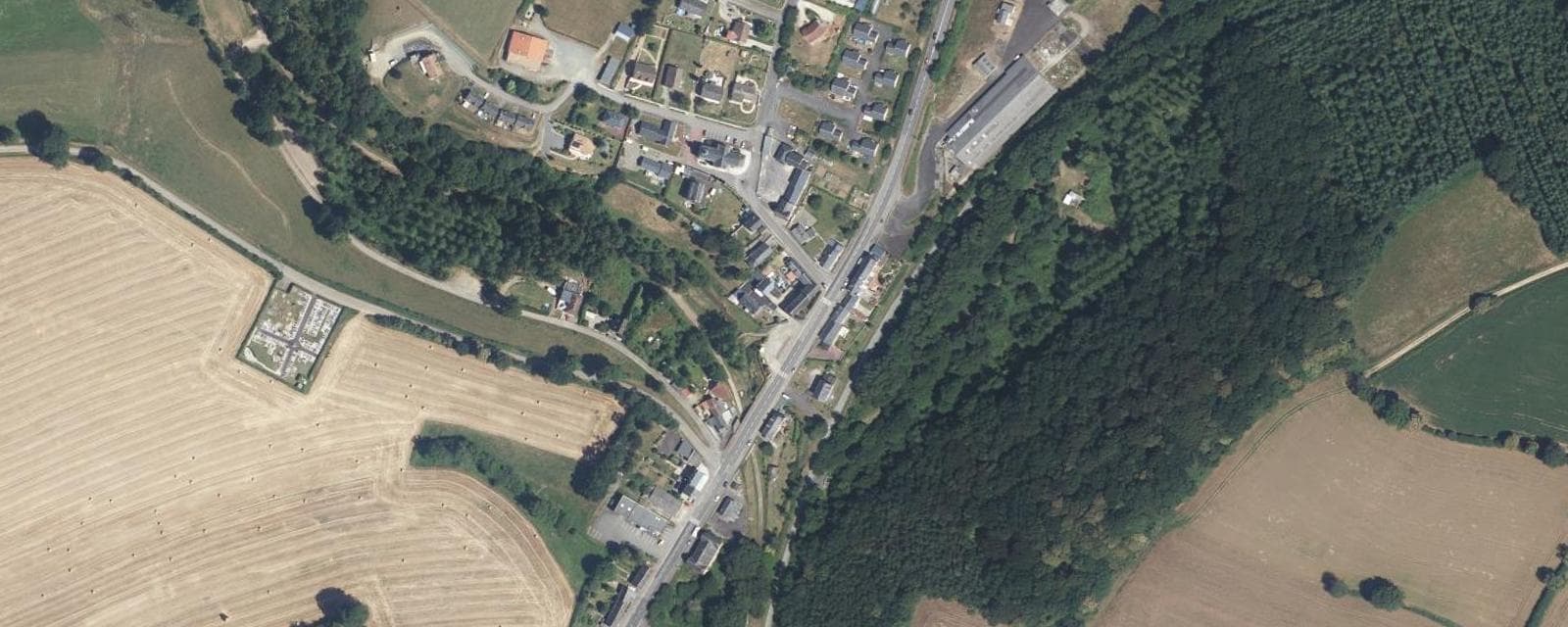 Vue aérienne de Le Châtellier (Orne)