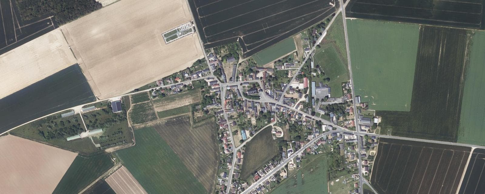 Vue aérienne de Le Gault-Saint-Denis (Eure-et-Loir)