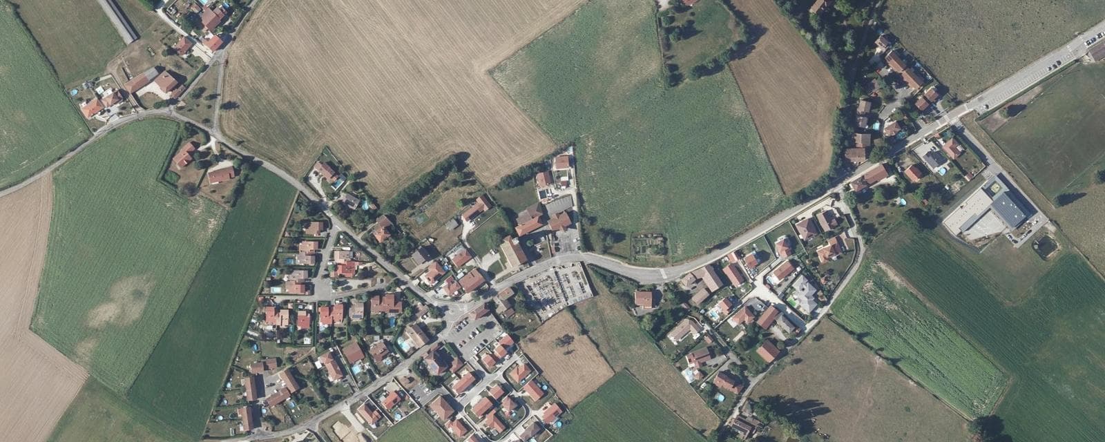 Vue aérienne de Les Éparres (Isère)