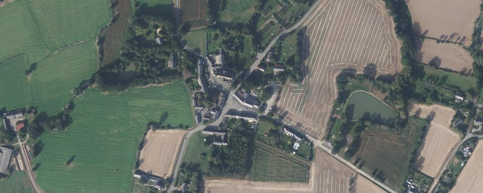 Vue aérienne de Les Iffs (Ille-et-Vilaine)