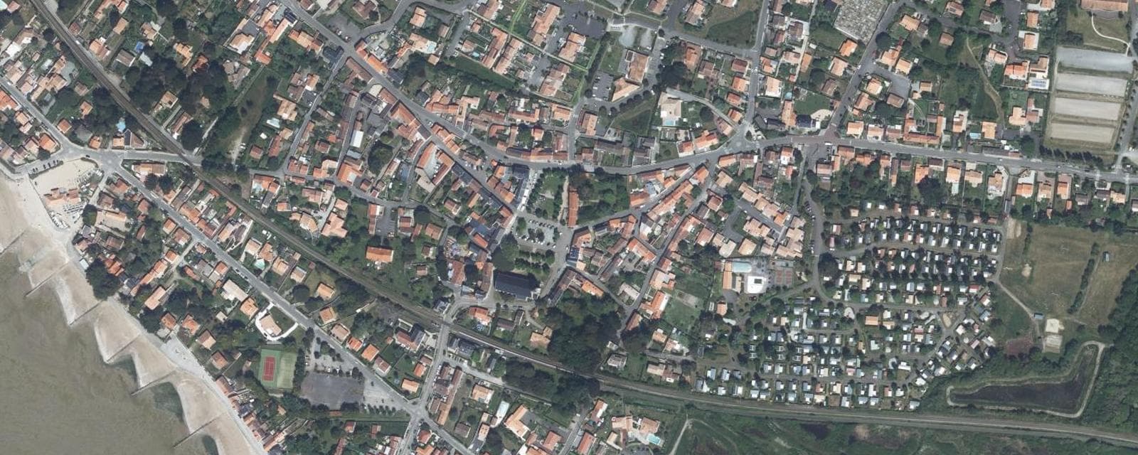 Vue aérienne de Les Moutiers-en-Retz (Loire-Atlantique)