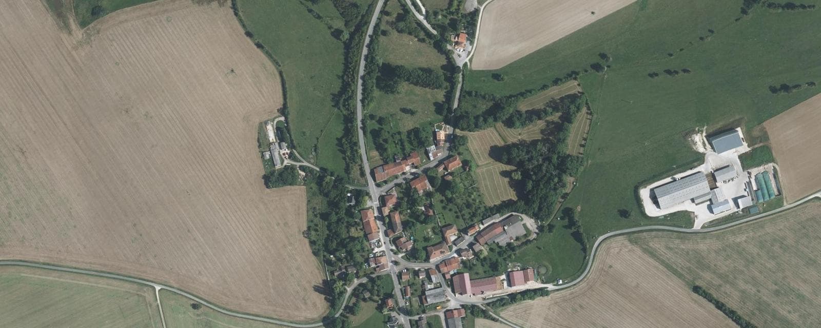 Vue aérienne de Les Trois-Domaines (Meuse)