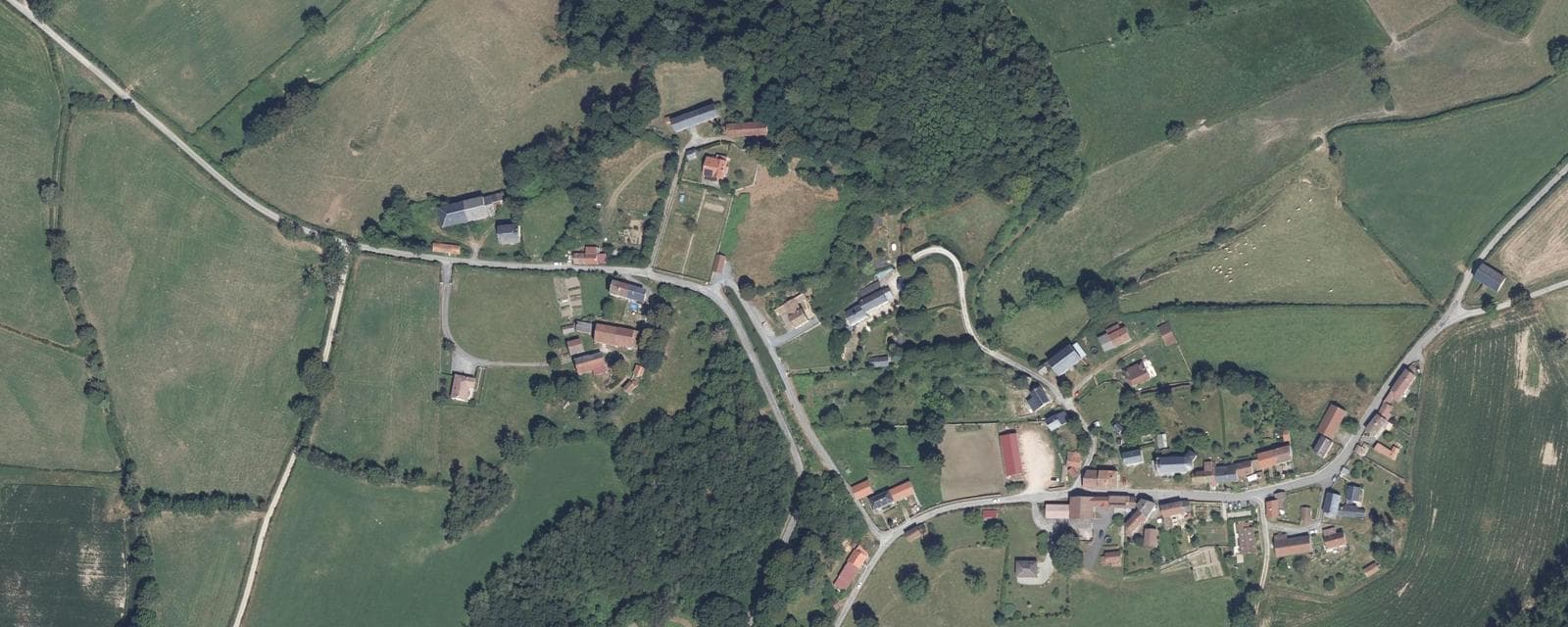 Vue aérienne de Lioux-les-Monges (Creuse)