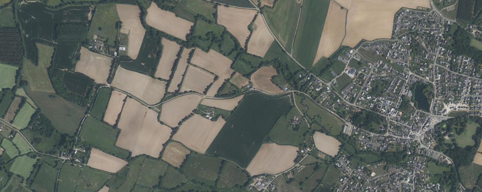 Vue aérienne de Longuenée-en-Anjou (Maine-et-Loire)