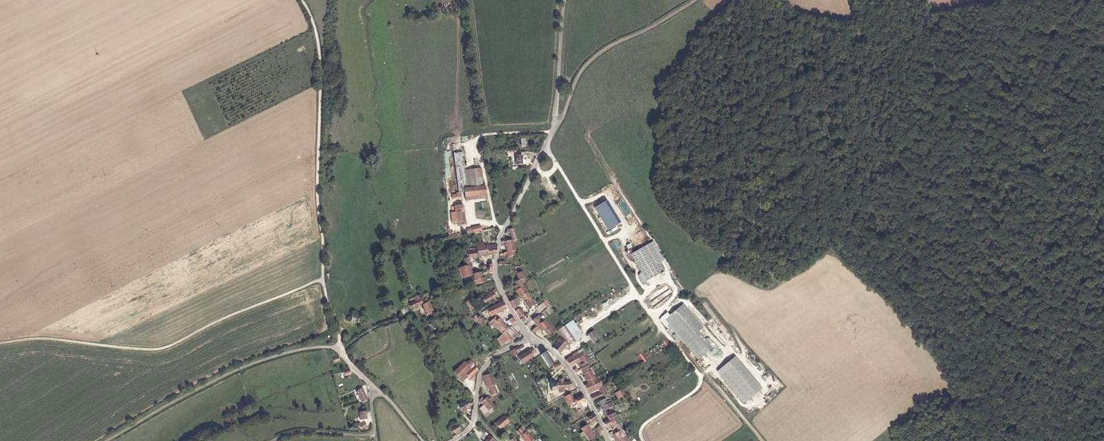 Vue aérienne de Lucey (Côte-d'Or)