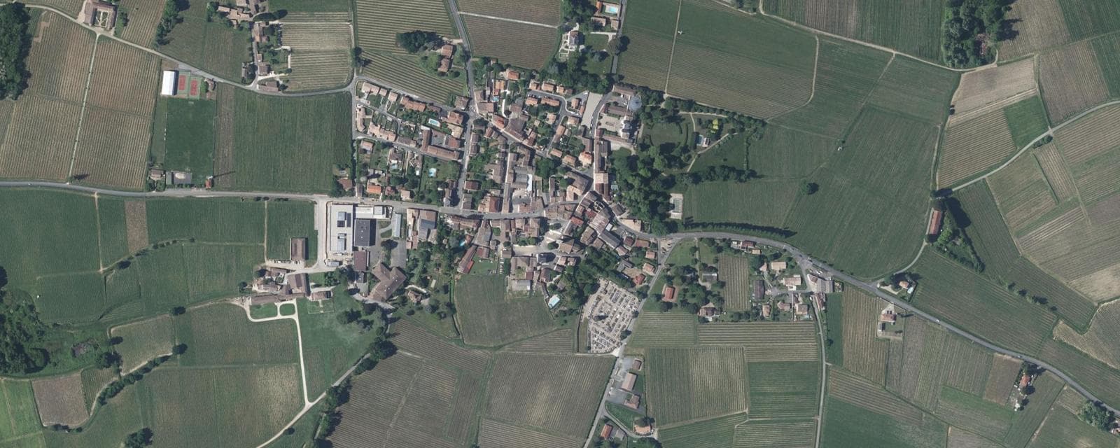 Vue aérienne de Lussac (Gironde)