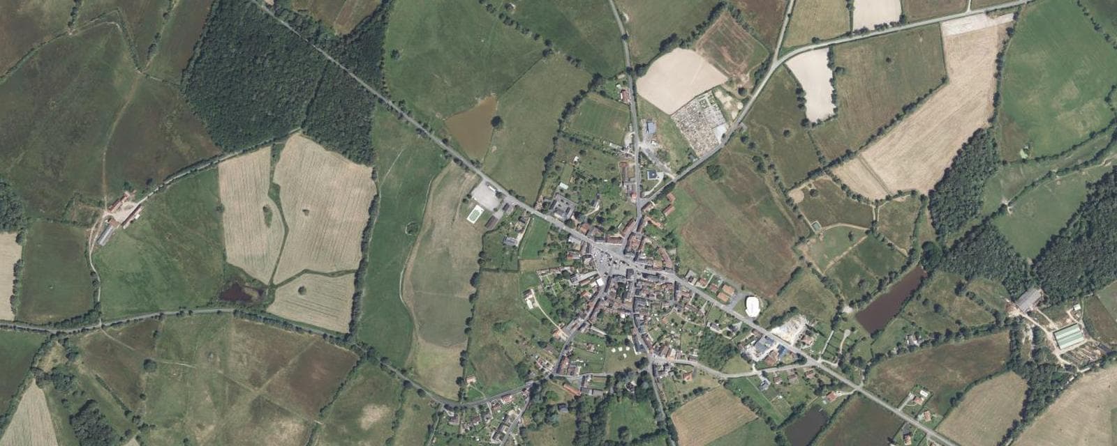 Vue aérienne de Lussac-les-Églises (Haute-Vienne)