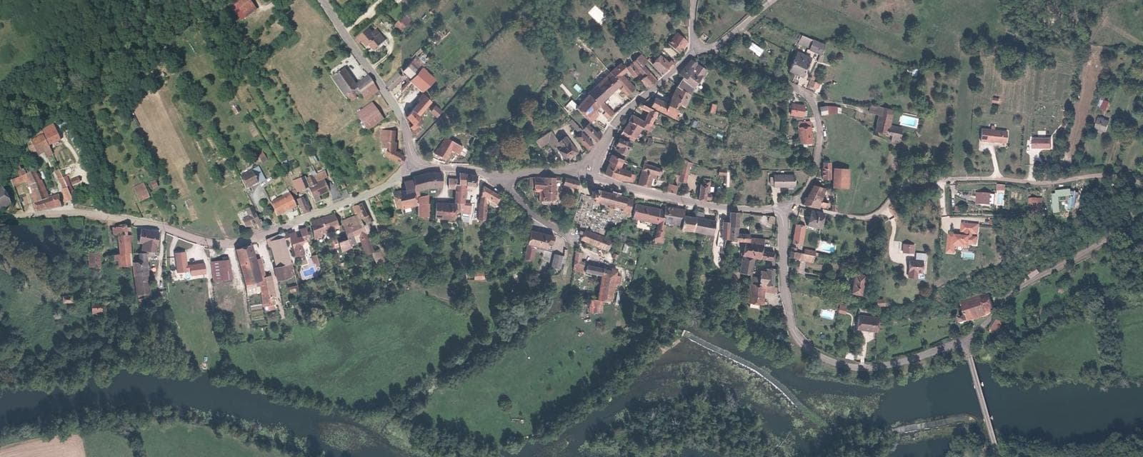 Vue aérienne de Malans (Haute-Saône)