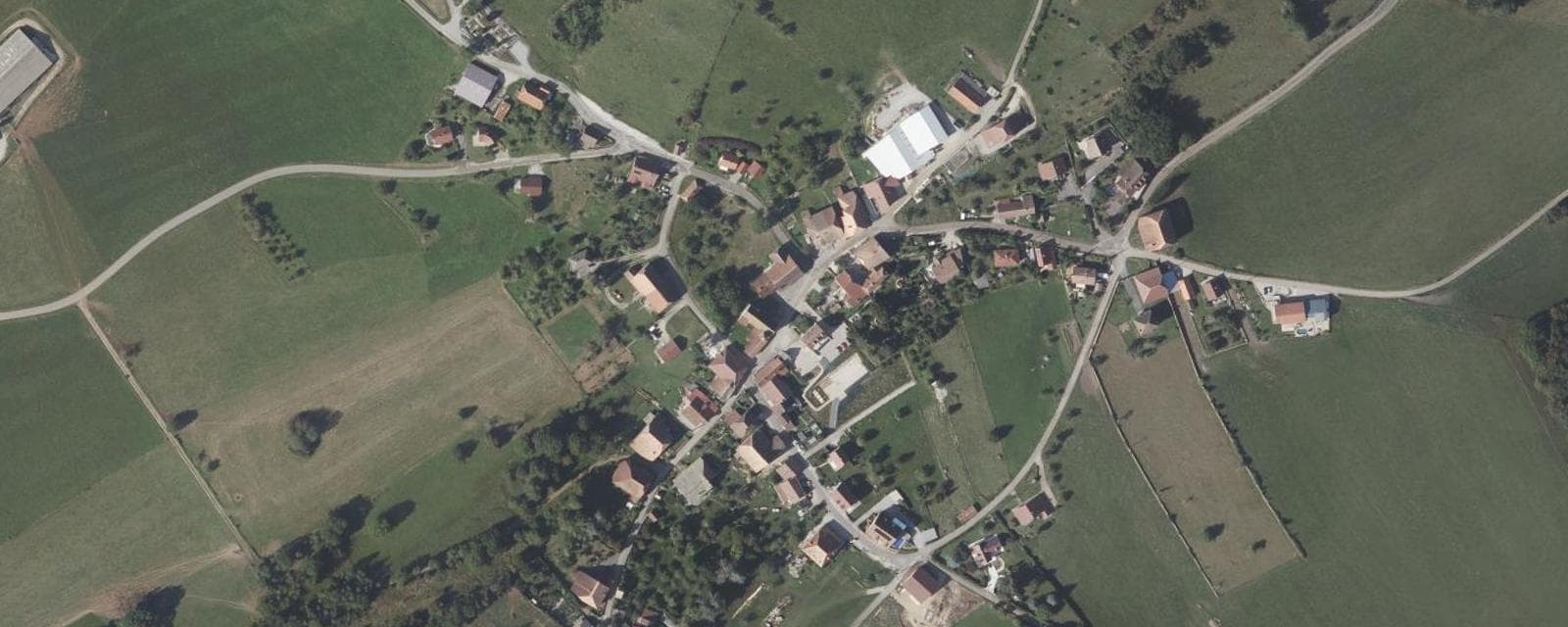 Vue aérienne de Malbrans (Doubs)