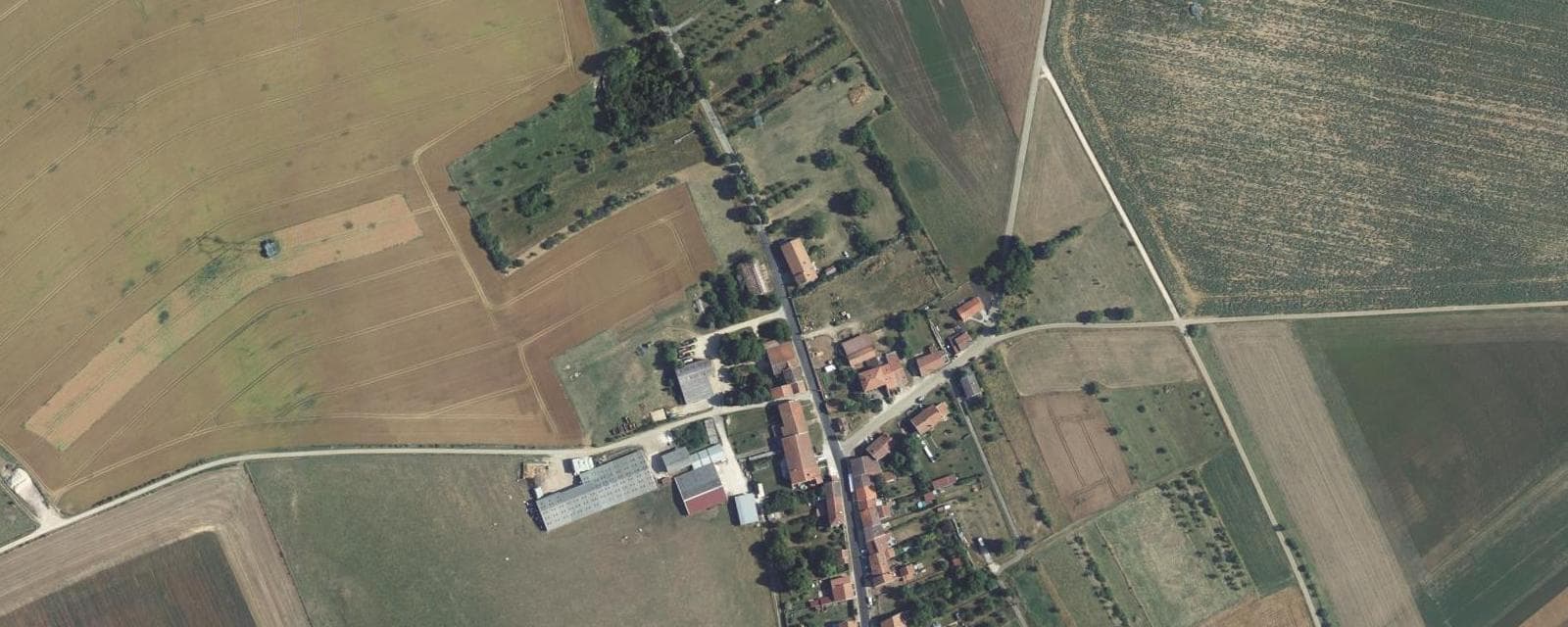 Vue aérienne de Mandres-aux-Quatre-Tours (Meurthe-et-Moselle)