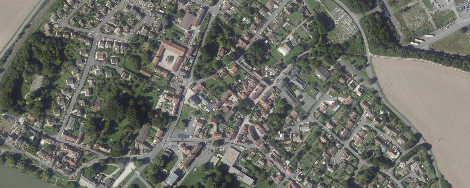 Vue aérienne de Mary-sur-Marne (Seine-et-Marne)