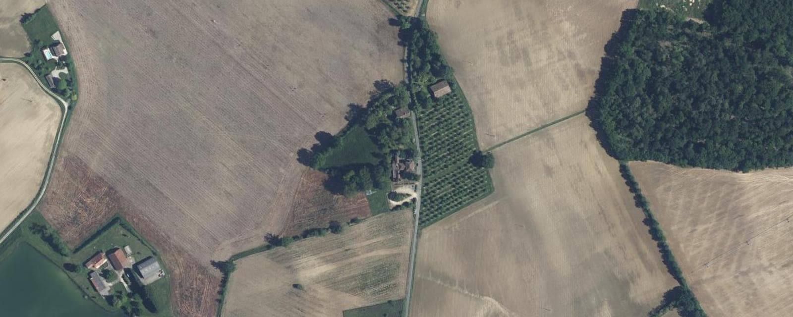 Vue aérienne de Mazières-Naresse (Lot-et-Garonne)