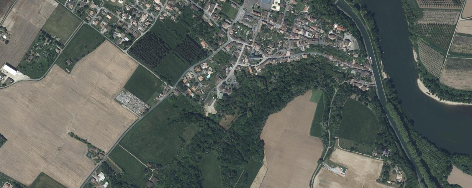 Vue aérienne de Meilhan-sur-Garonne (Lot-et-Garonne)