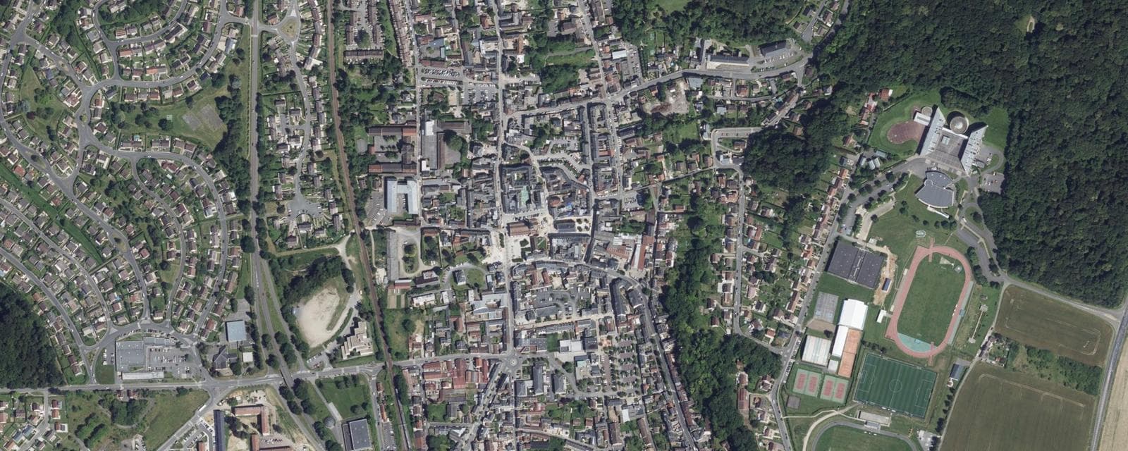 Vue aérienne de Méru (Oise)