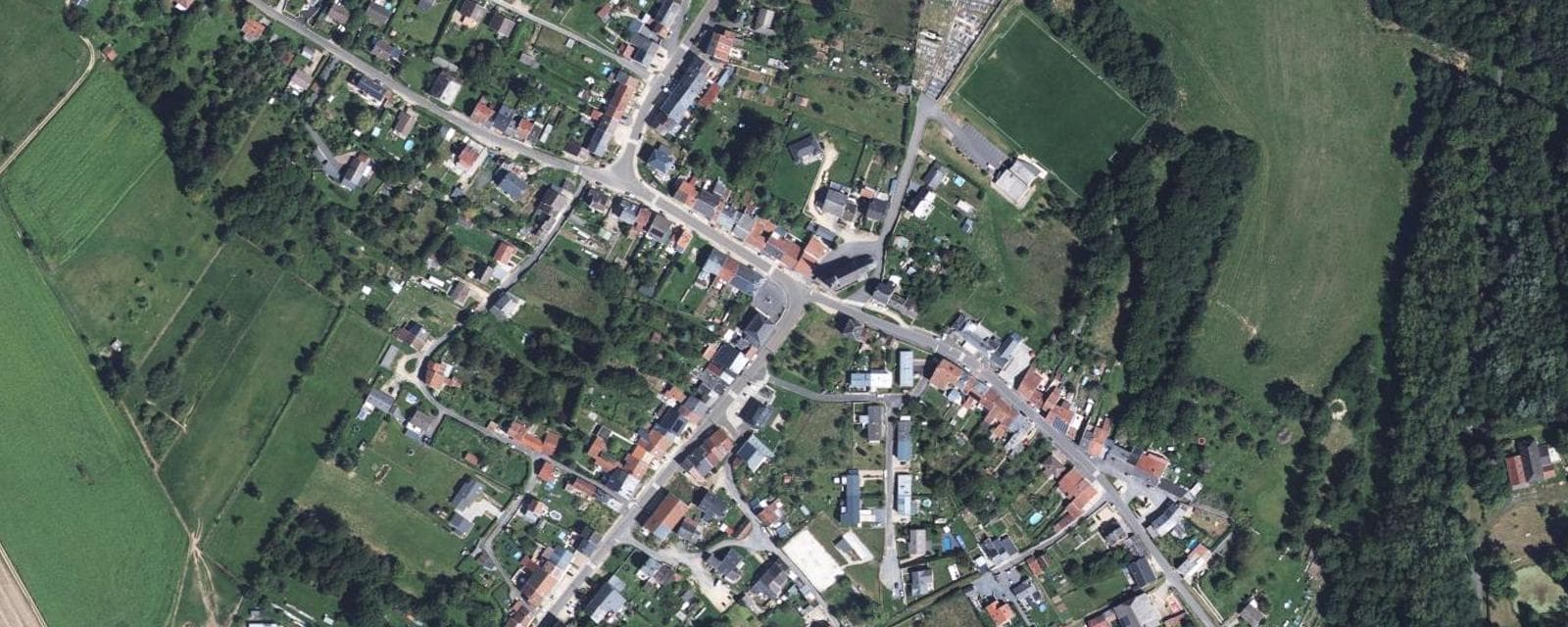 Vue aérienne de Messincourt (Ardennes)