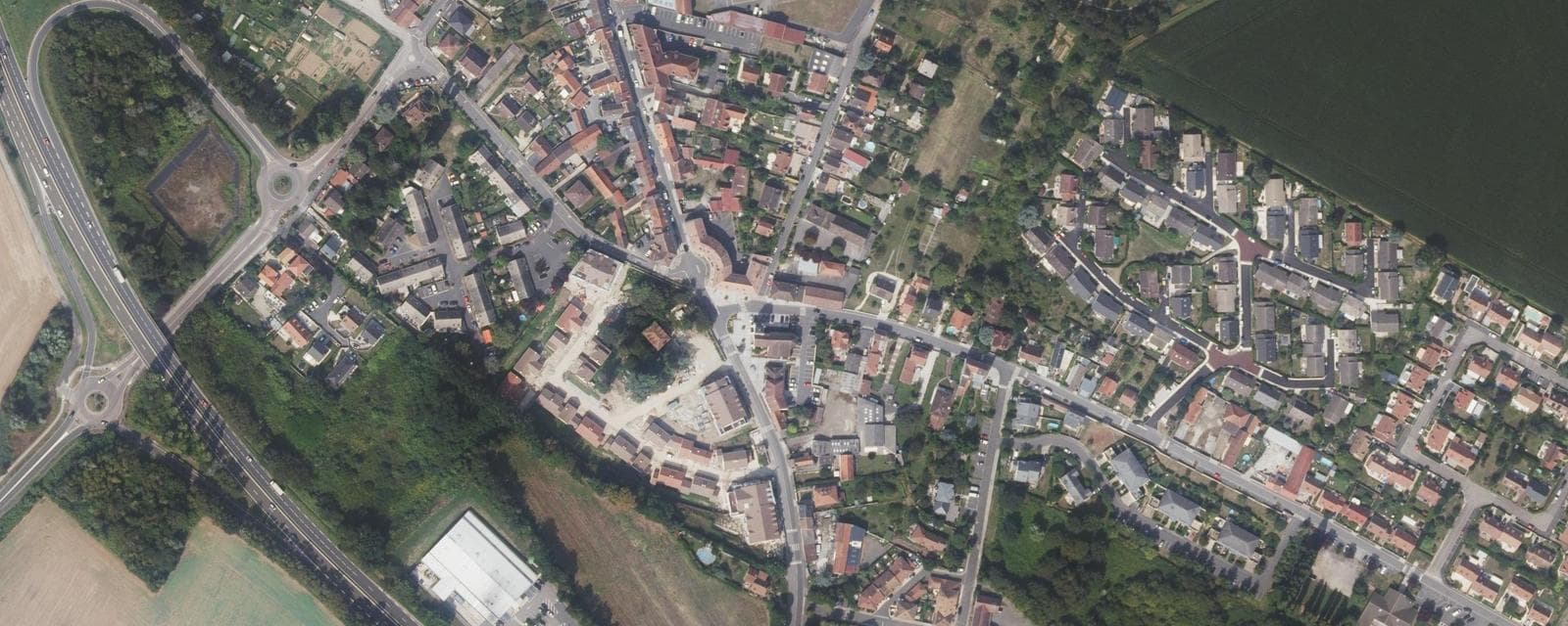 Vue aérienne de Moisselles (Val-d'Oise)