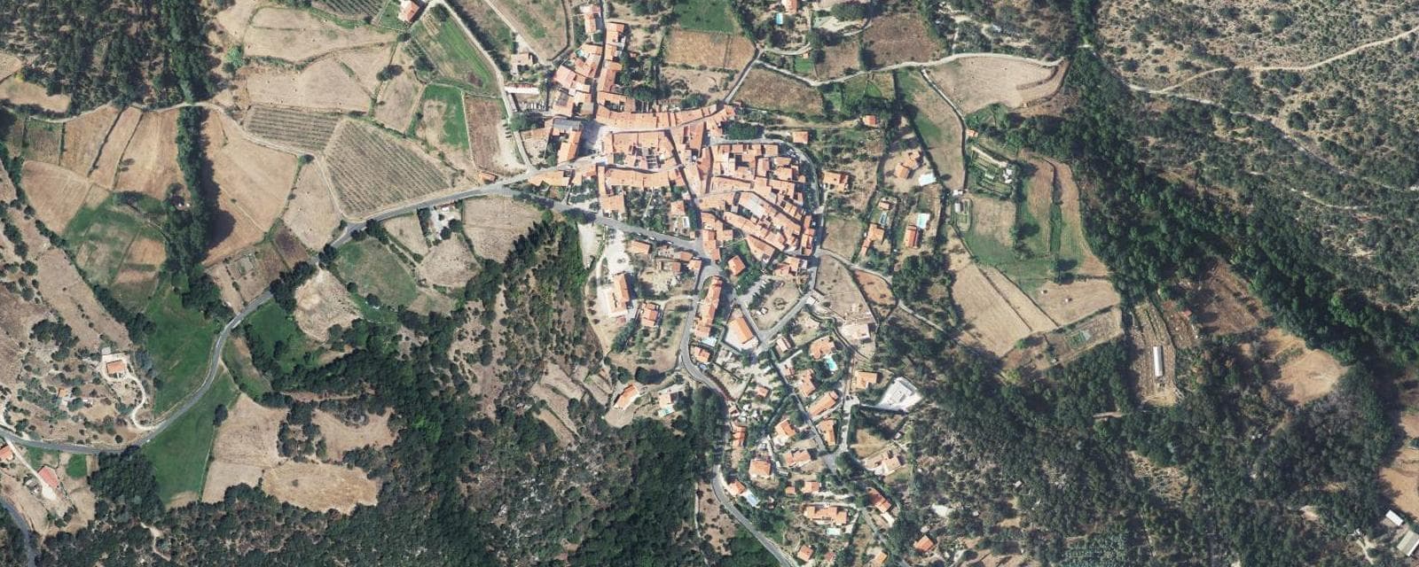 Vue aérienne de Molitg-les-Bains (Pyrénées-Orientales)