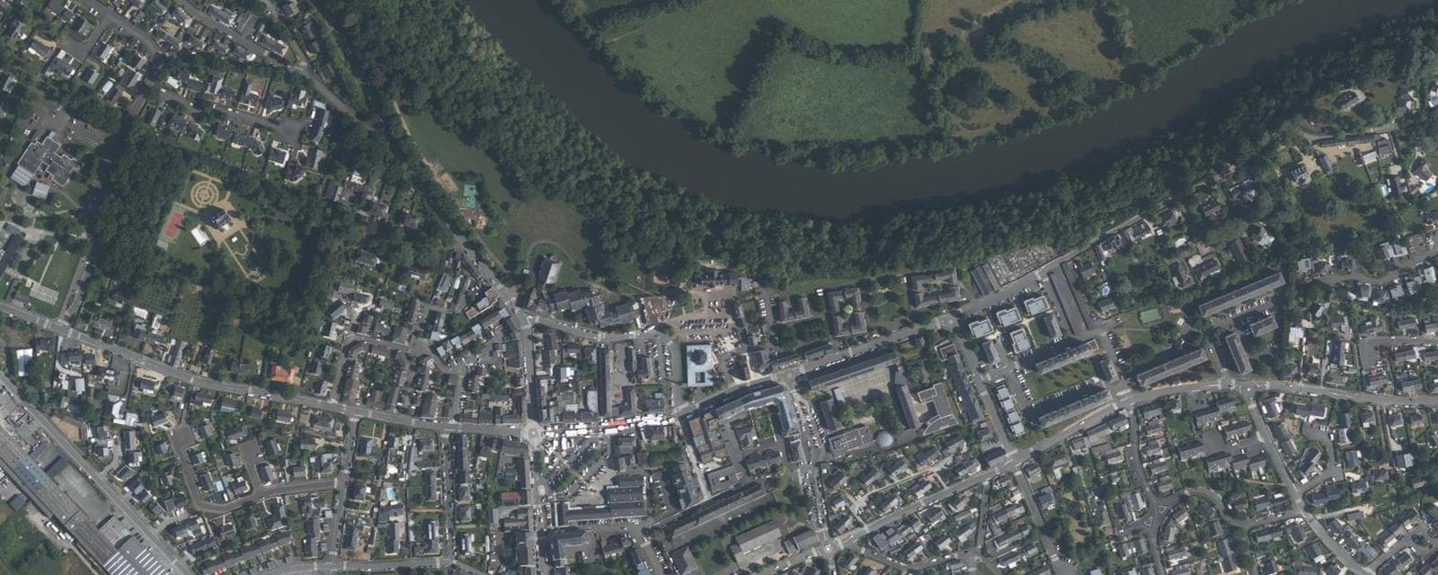 Vue aérienne de Montreuil-Juigné (Maine-et-Loire)