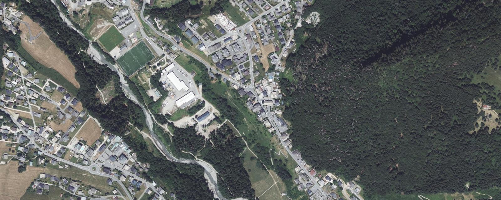 Vue aérienne de Montriond (Haute-Savoie)
