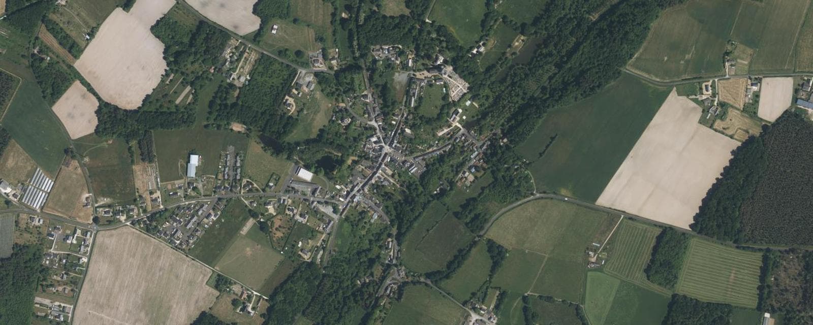 Vue aérienne de Mouliherne (Maine-et-Loire)