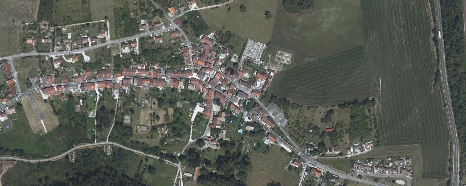 Vue aérienne de Mussey-sur-Marne (Haute-Marne)