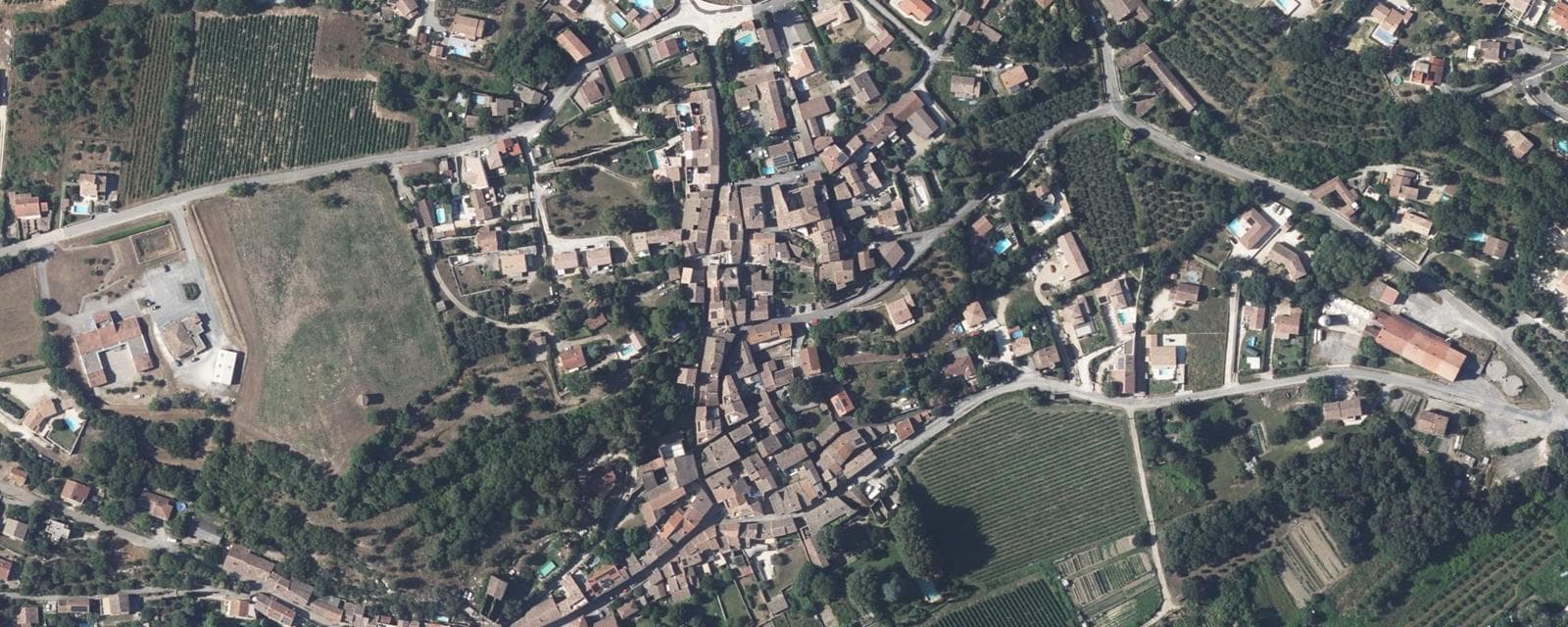 Vue aérienne de Ners (Gard)