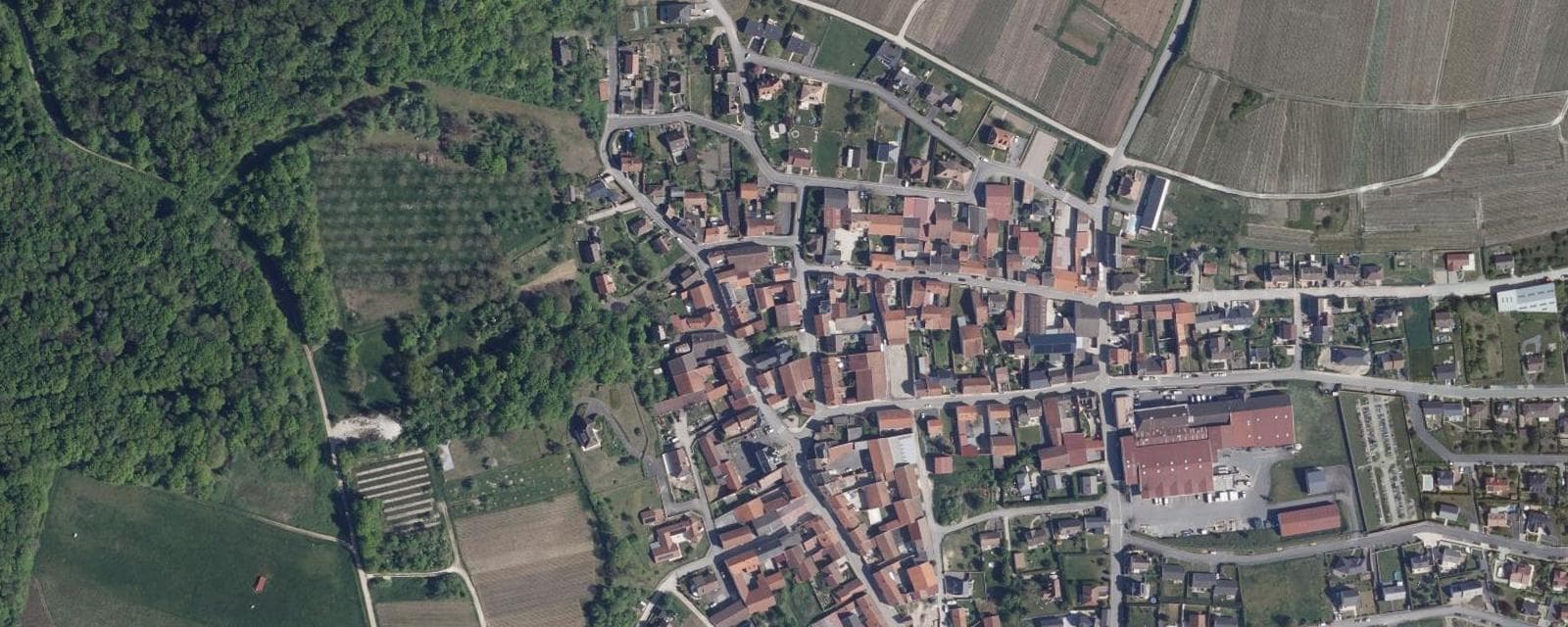 Vue aérienne de Nogent-l'Abbesse (Marne)