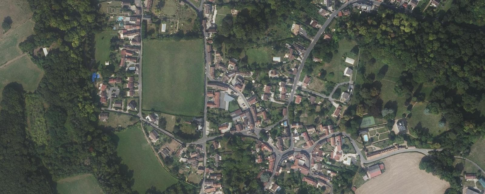Vue aérienne de Noisy-sur-Oise (Val-d'Oise)