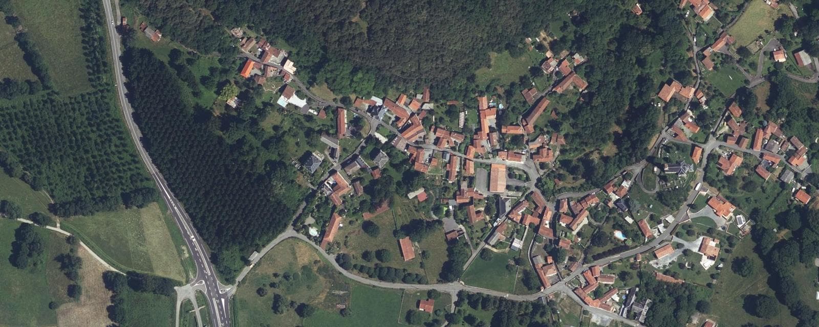 Vue aérienne de Ore (Haute-Garonne)