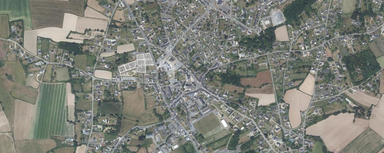 Vue aérienne de Plouézec (Côtes-d'Armor)