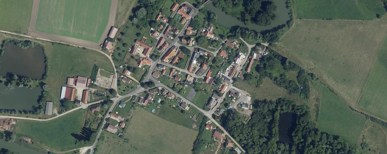 Vue aérienne de Pont-Arcy (Aisne)