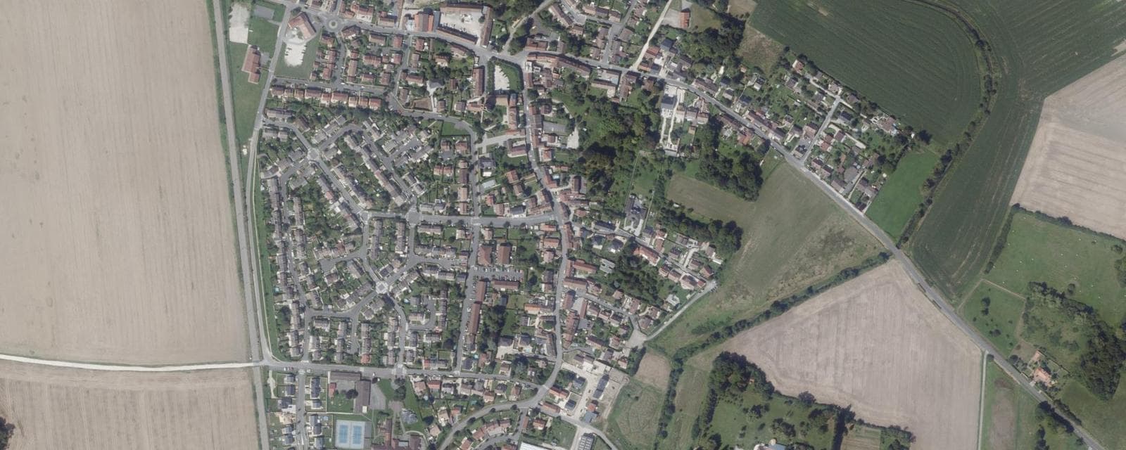 Vue aérienne de Presles-en-Brie (Seine-et-Marne)
