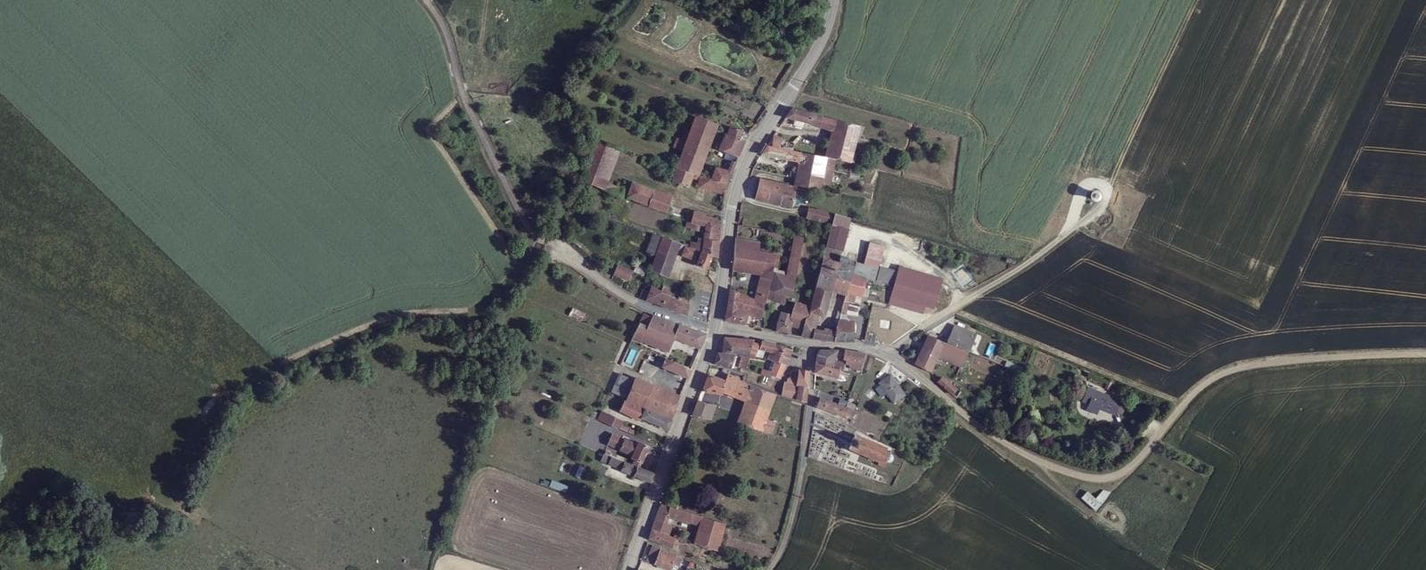 Vue aérienne de Rachecourt-Suzémont (Haute-Marne)