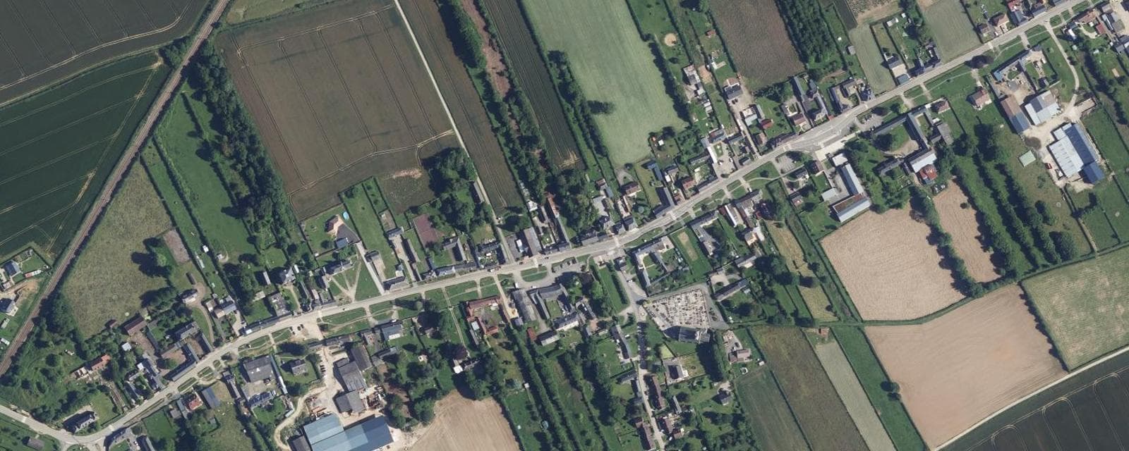 Vue aérienne de Romescamps (Oise)