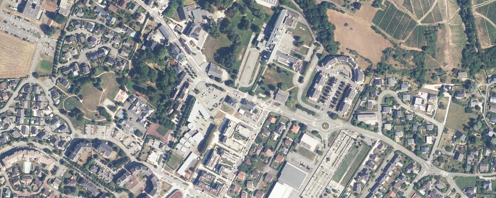 Vue aérienne de Saint-Alban-Leysse (Savoie)