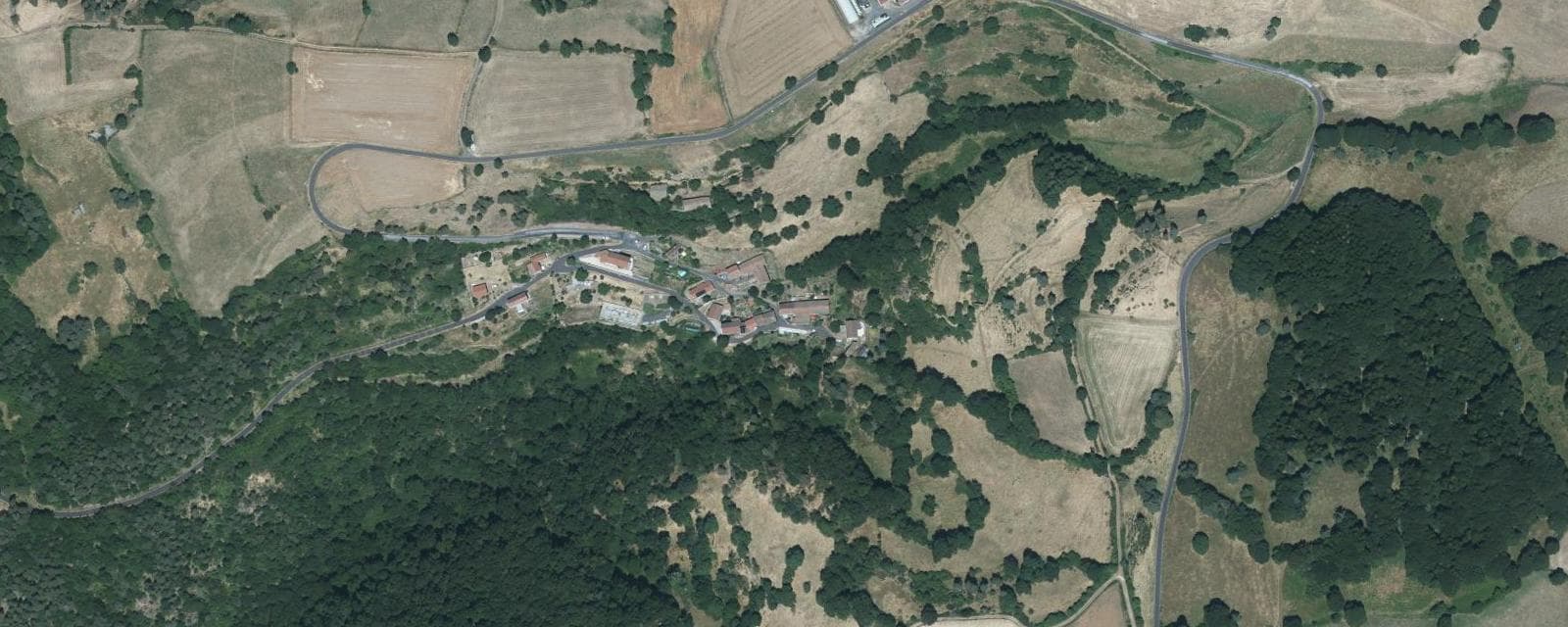 Vue aérienne de Saint-Bérain (Haute-Loire)