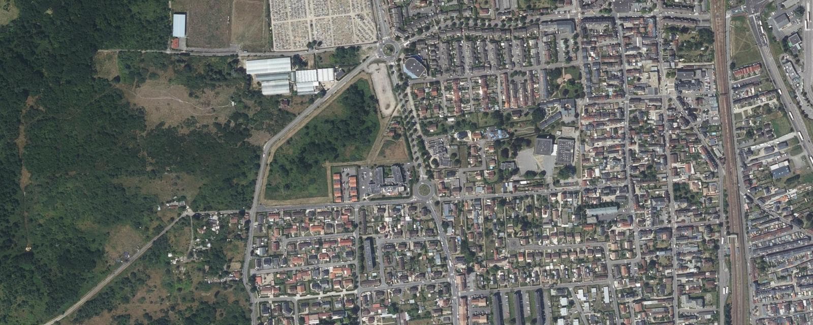 Vue aérienne de Saint-Étienne-du-Rouvray (Seine-Maritime)