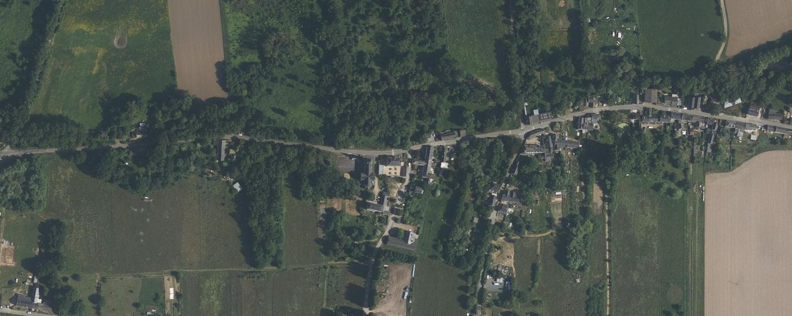 Vue aérienne de Saint-Jean-de-la-Croix (Maine-et-Loire)