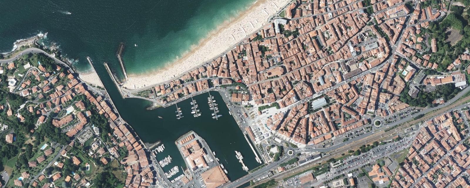 Vue aérienne de Saint-Jean-de-Luz (Pyrénées-Atlantiques)