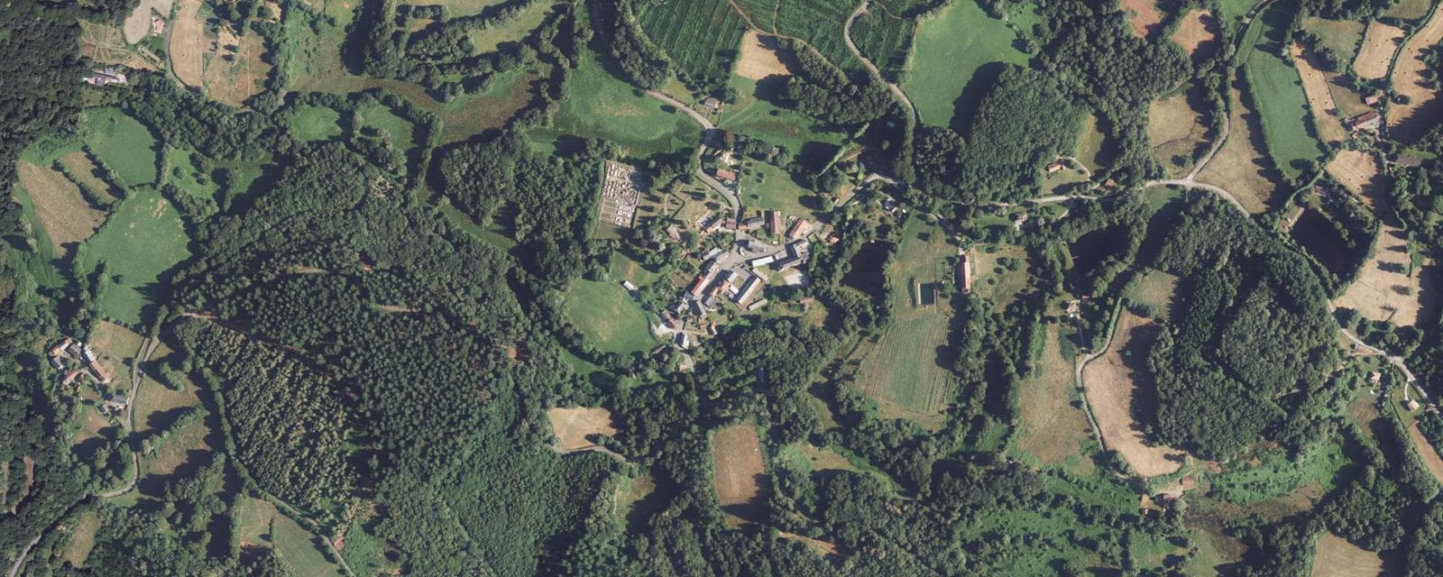 Vue aérienne de Saint-Léger-la-Montagne (Haute-Vienne)