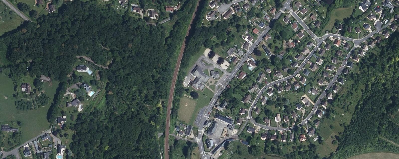 Vue aérienne de Saint-Martin-du-Vivier (Seine-Maritime)
