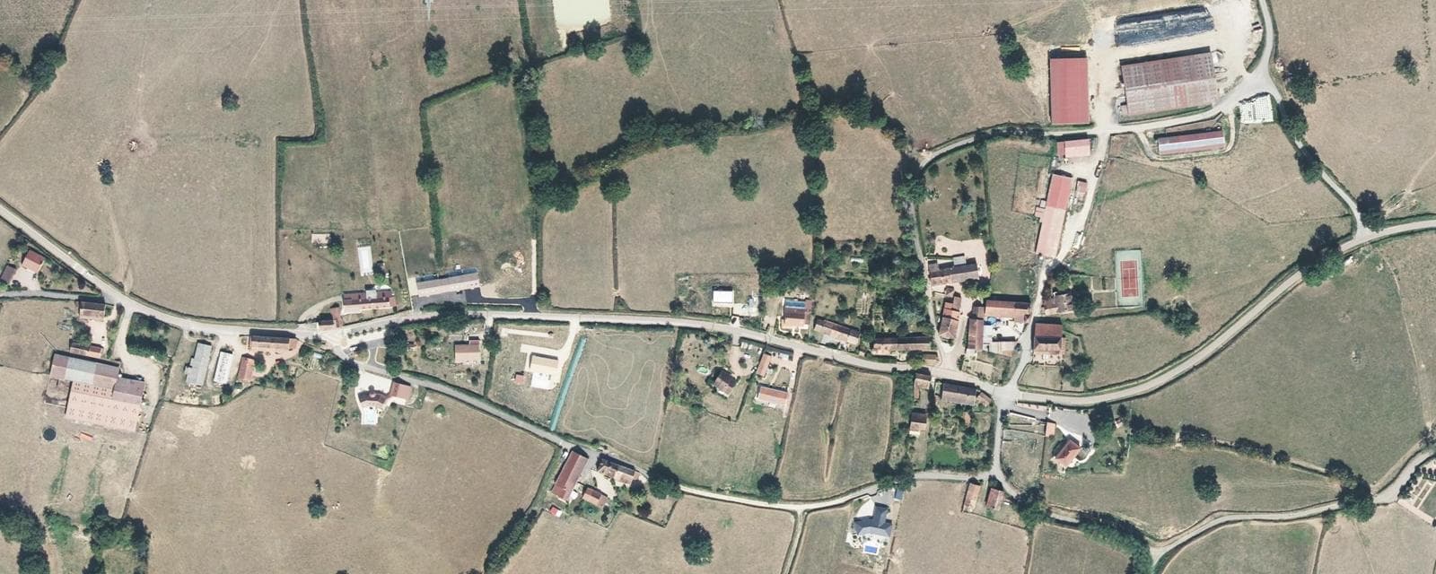 Vue aérienne de Saint-Martin-la-Patrouille (Saône-et-Loire)