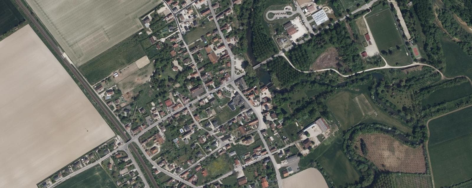 Vue aérienne de Saint-Mesmin (Aube)