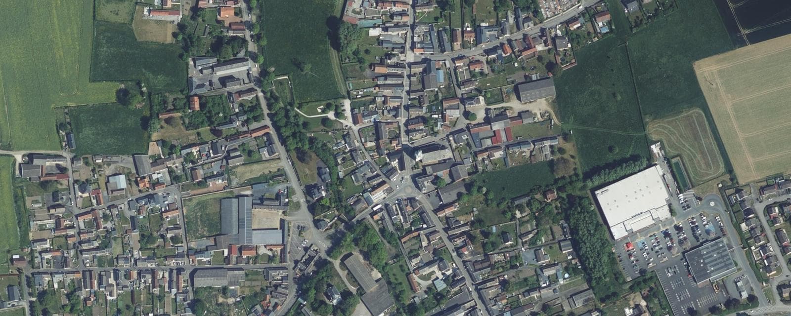 Vue aérienne de Saint-Python (Nord)